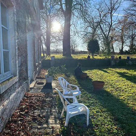 La Charentaise Doree Bed and breakfast Juillac-le-Coq